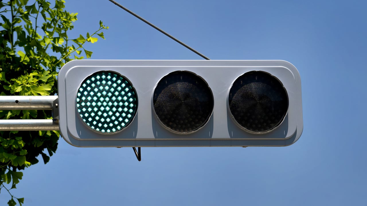 El significado de una de sus luces tiene un origen histórico y cultural poco conocido.