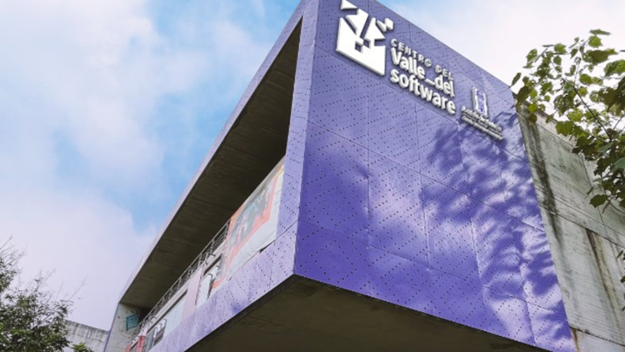 El reconocimiento de Medellín como Distrito de Ciencia, Tecnología e Innovación ha aumentado considerablemente las inversiones en investigación y desarrollo tecnológico.