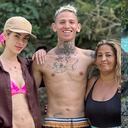 La Liendra recibió el 2023 junto a su familia con un tradicional paseo de río.