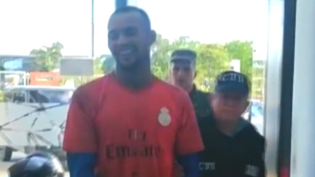 La risa de un hombre capturado por supuesto abuso a un menor de edad en Huila.