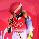 Mikaela Shiffrin en medio de la prueba de eslalon femenino en Pekín 2022
