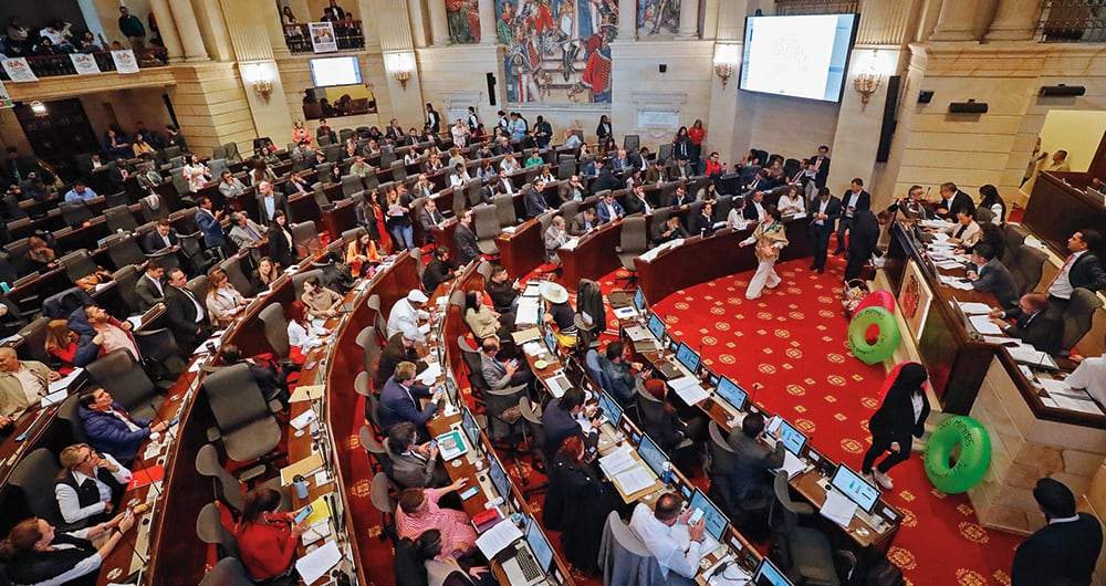   A pesar del traspié que sufrió la reforma laboral en el Congreso, el Gobierno anunció que la volverá a presentar en la próxima legislatura.