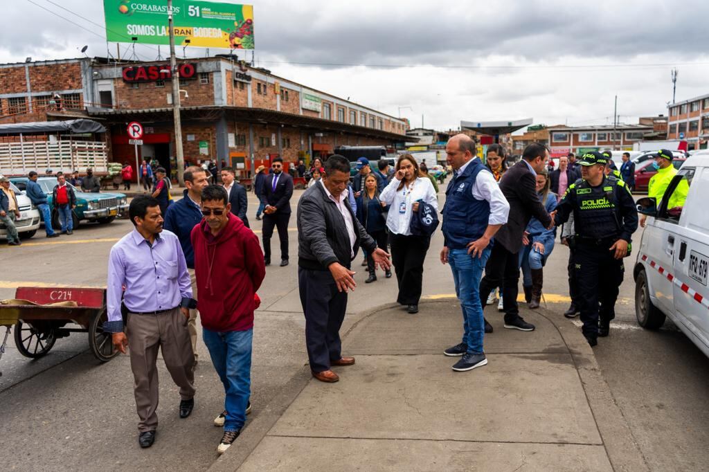 Defensoría presentó una acción popular con el fin de restablecer los derechos de los vendedores informales en Corabastos, ¿qué está pasando?