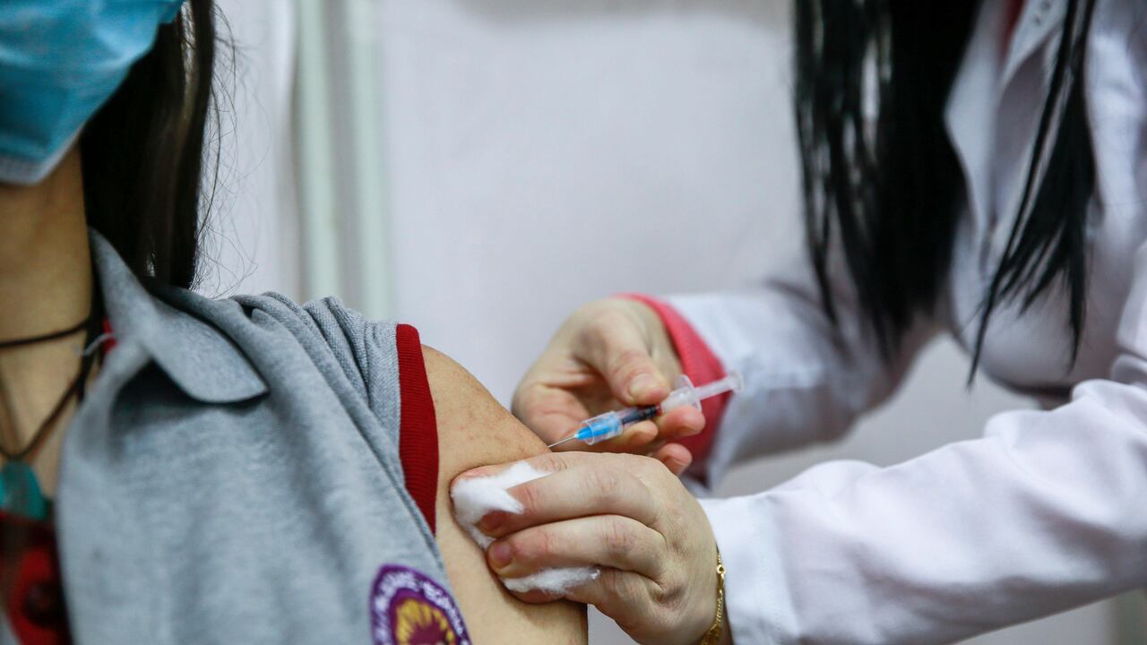 Desde diciembre Uruguay vacunará a sus turistas contra el coronavirus