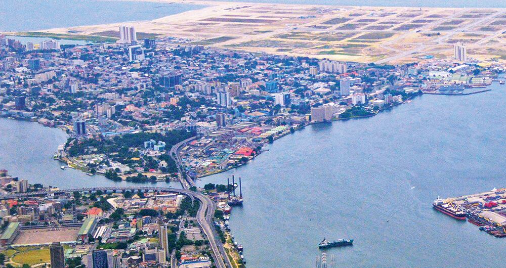  Lagos (Nigeria) Tiene 24 millones de habitantes, es la principal ciudad de ese país y el destino preferido para hacer negocios.  