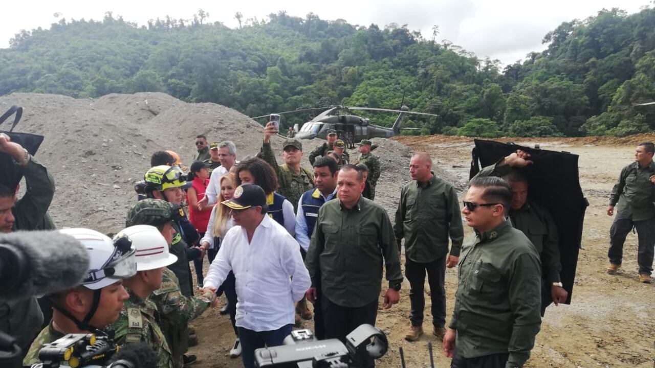 Presidente Gustavo Petro en el lugar de la emergencia