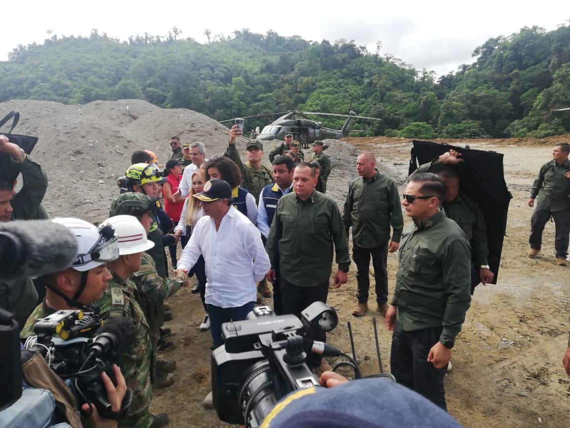 Presidente Gustavo Petro en el lugar de la emergencia