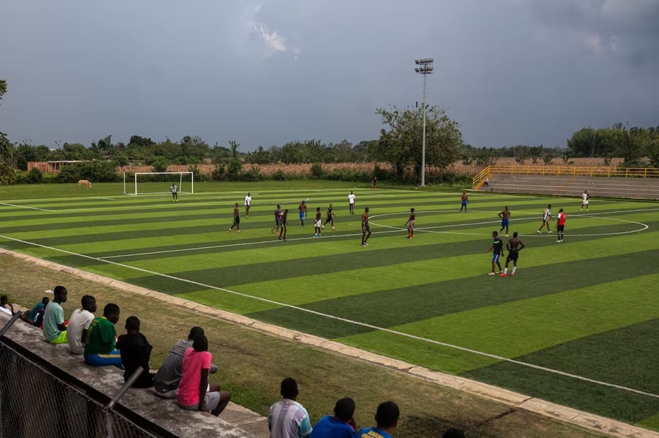 Cancha de entrenamiento en Guachené, Cauca, tierra de Dávison Sánchez y Yerry Mina.