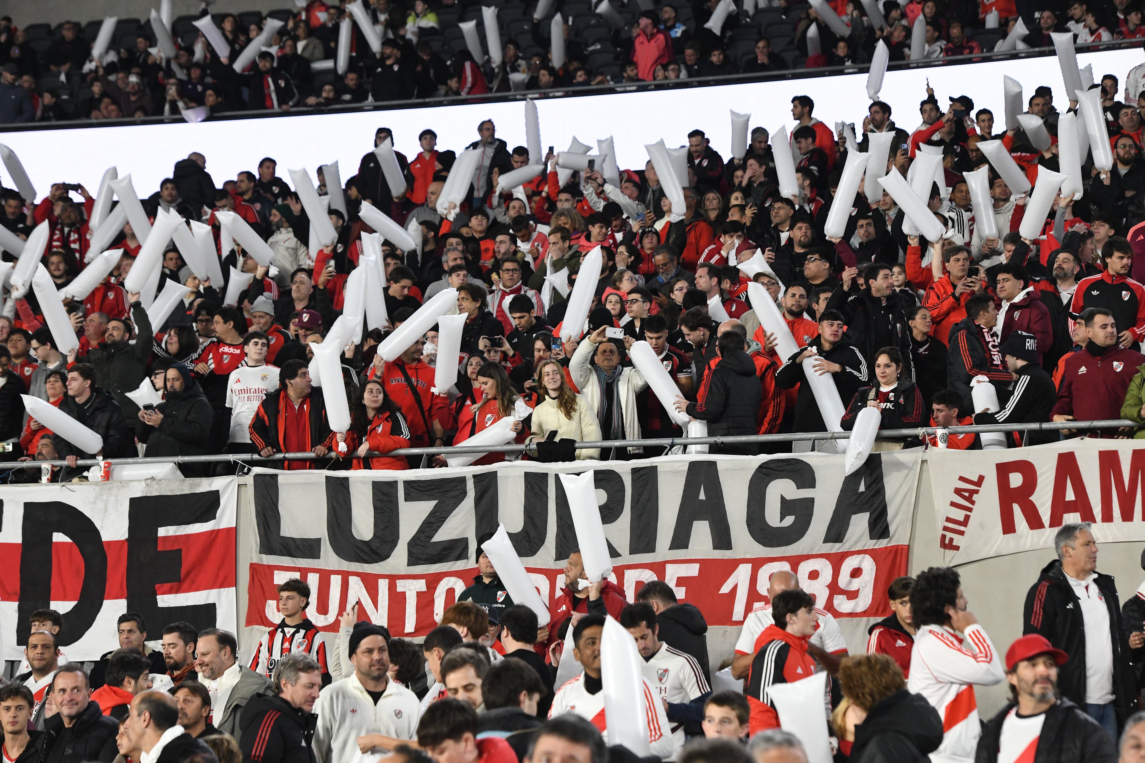 Fans of River Plate watch the match between River Plate and Independiente Santa Fe at Estadio Monumental on August 26. (Photo by Federico Peretti/NurPhoto) (Photo by Federico Peretti / NurPhoto via AFP)
