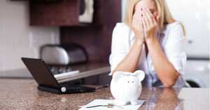 #3. Quejas por cuenta de ahorro: durante el primer trimestre de 2018 el total de quejas en trámite a cargo de los bancos y DCF fue de 52.054, presentando un aumento de 1% frente al trimestre anterior. Citibank, Corpbanca y Procredit lideran los primeros puestos de quejas por cada 1.000 clientes de cuenta de ahorro. En los últimos lugares están Mundo Mujer, Bancompartir y Bancamia.