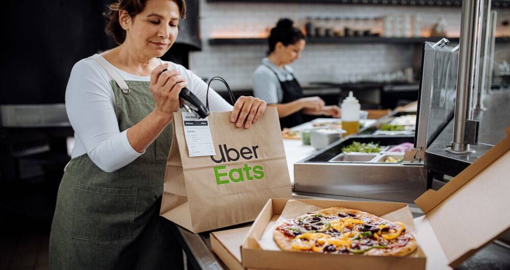 Nueva adquisición de Uber: la millonada que le costó la app Postmates