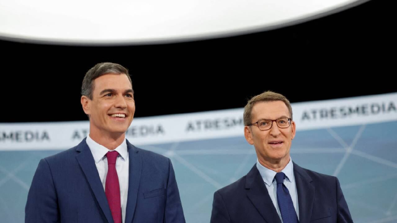 Debate televisado entre los candidatos de los Partidos Socialista y Popular  de España antes de las elecciones anticipadas en Madrid.