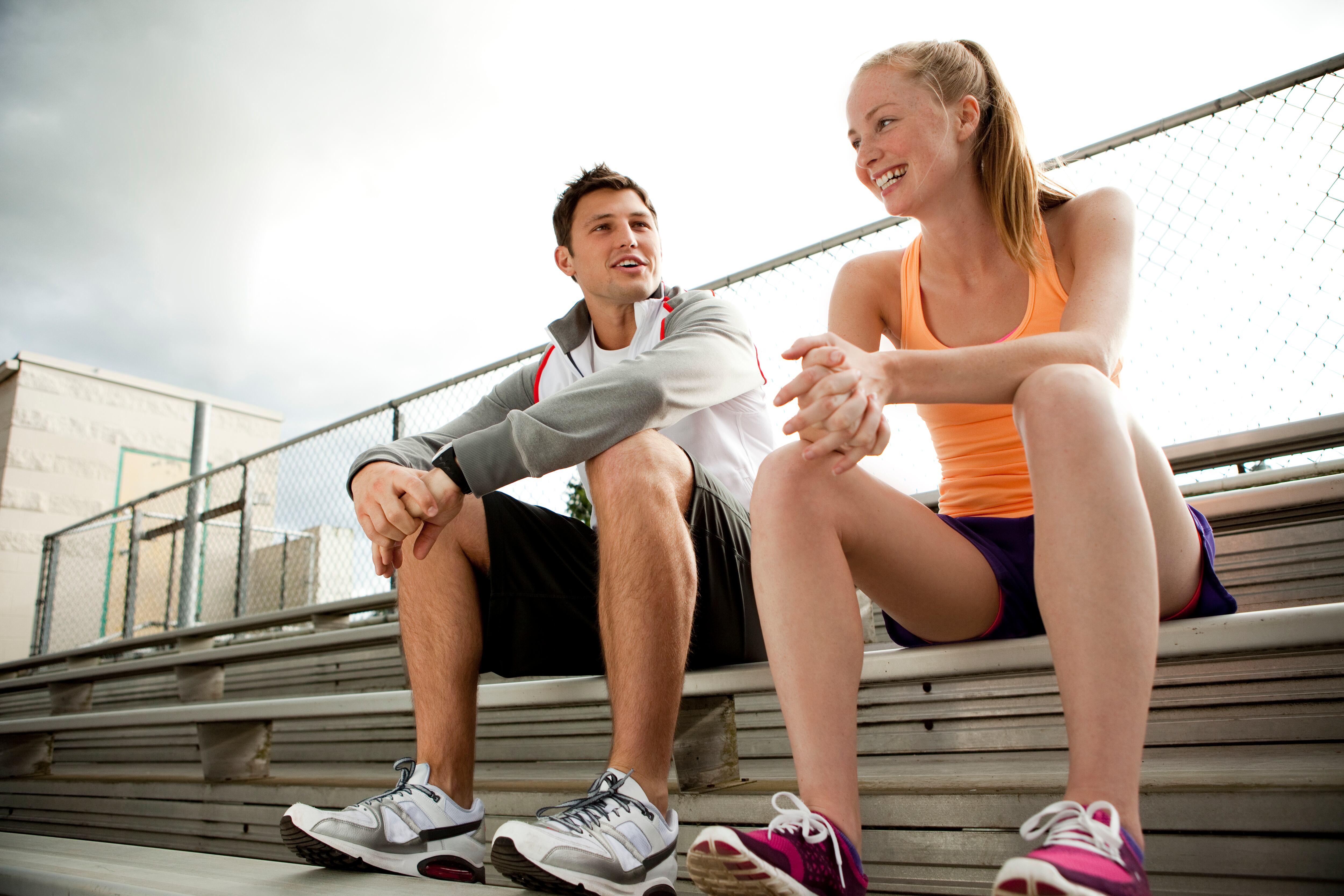 Pareja haciendo ejercicio