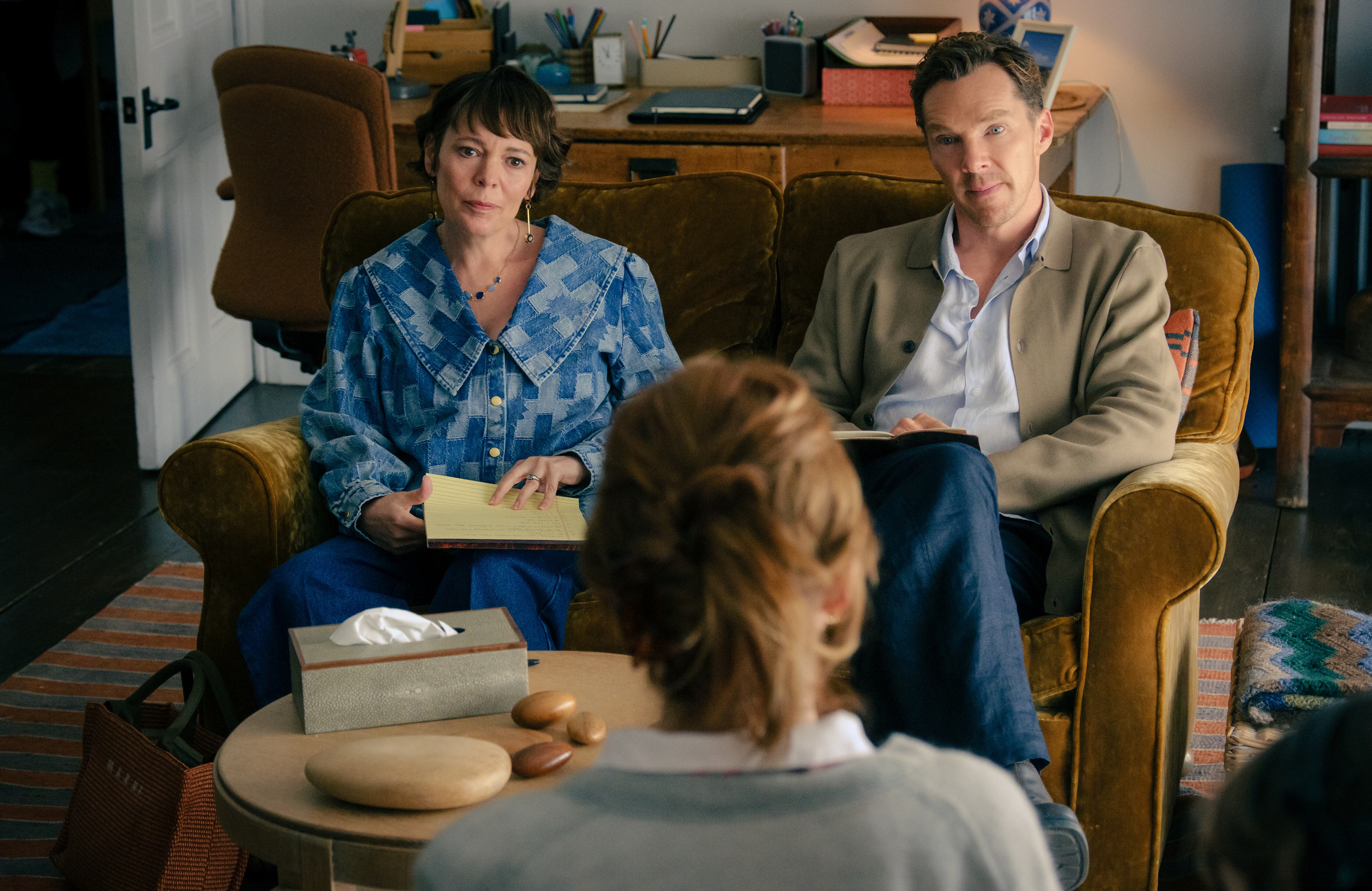 Olivia Colman y Benedict Cumberbatch in THE ROSES. Foto: Jaap Buitendijk, Searchlight Pictures.