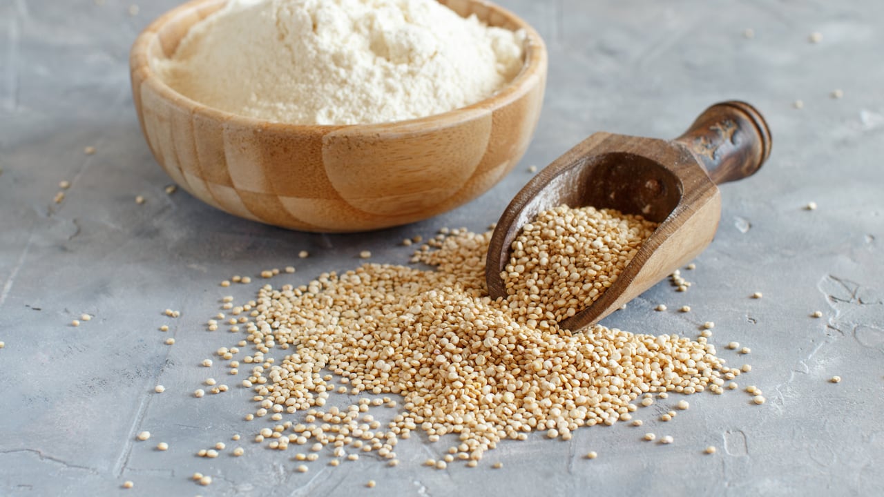 Una dieta saludable con cereal, puede disminuir los niveles de colesterol.