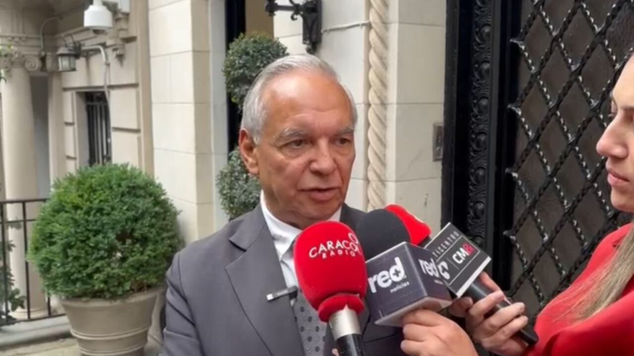 Ministro de Hacienda, Ricardo Bonilla, desde Nueva York, se pronunció en el caso de Ecopetrol.