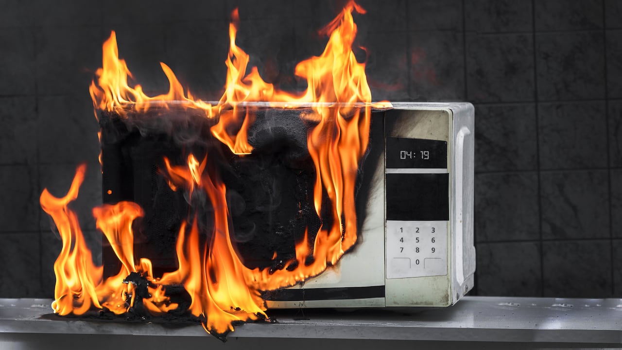 Un uso incorrecto del microondas puede representar riesgos para la seguridad