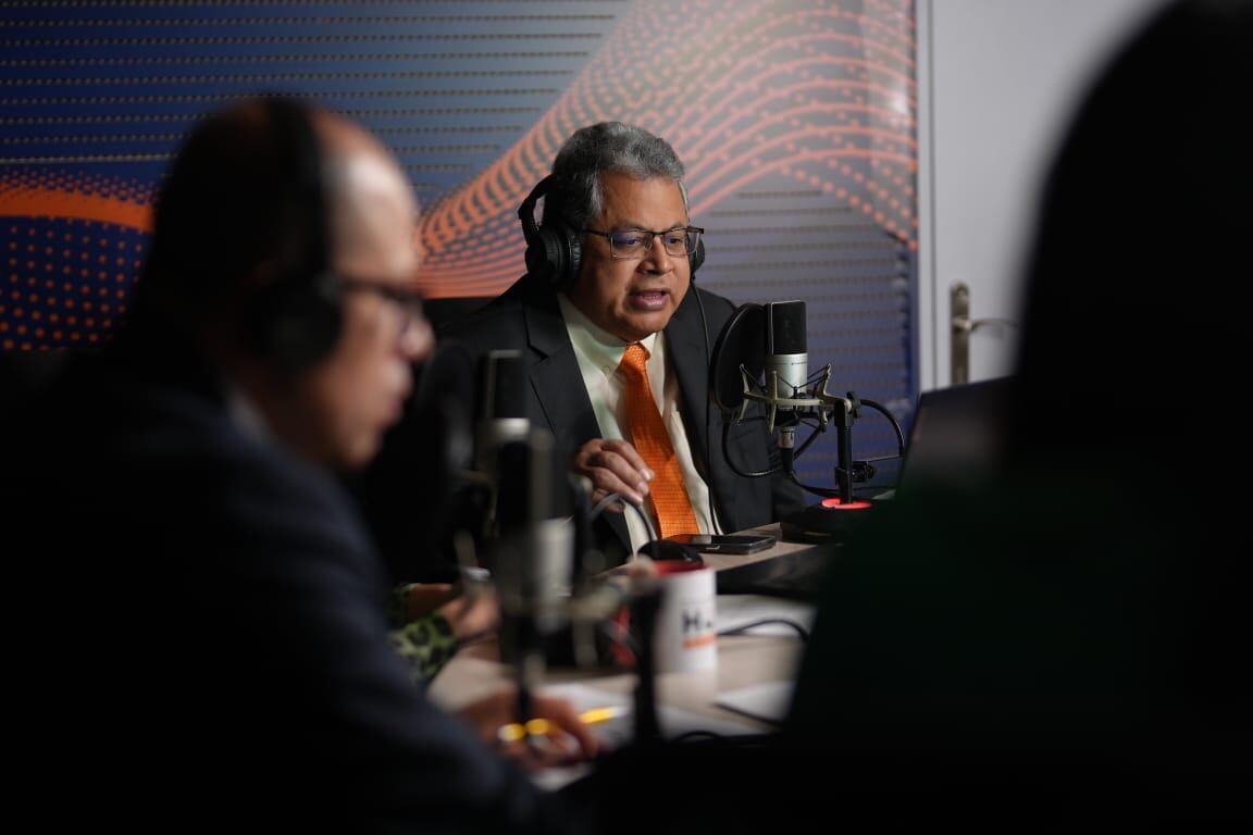 El superintendente nacional de Salud, Ulahí Beltrán.