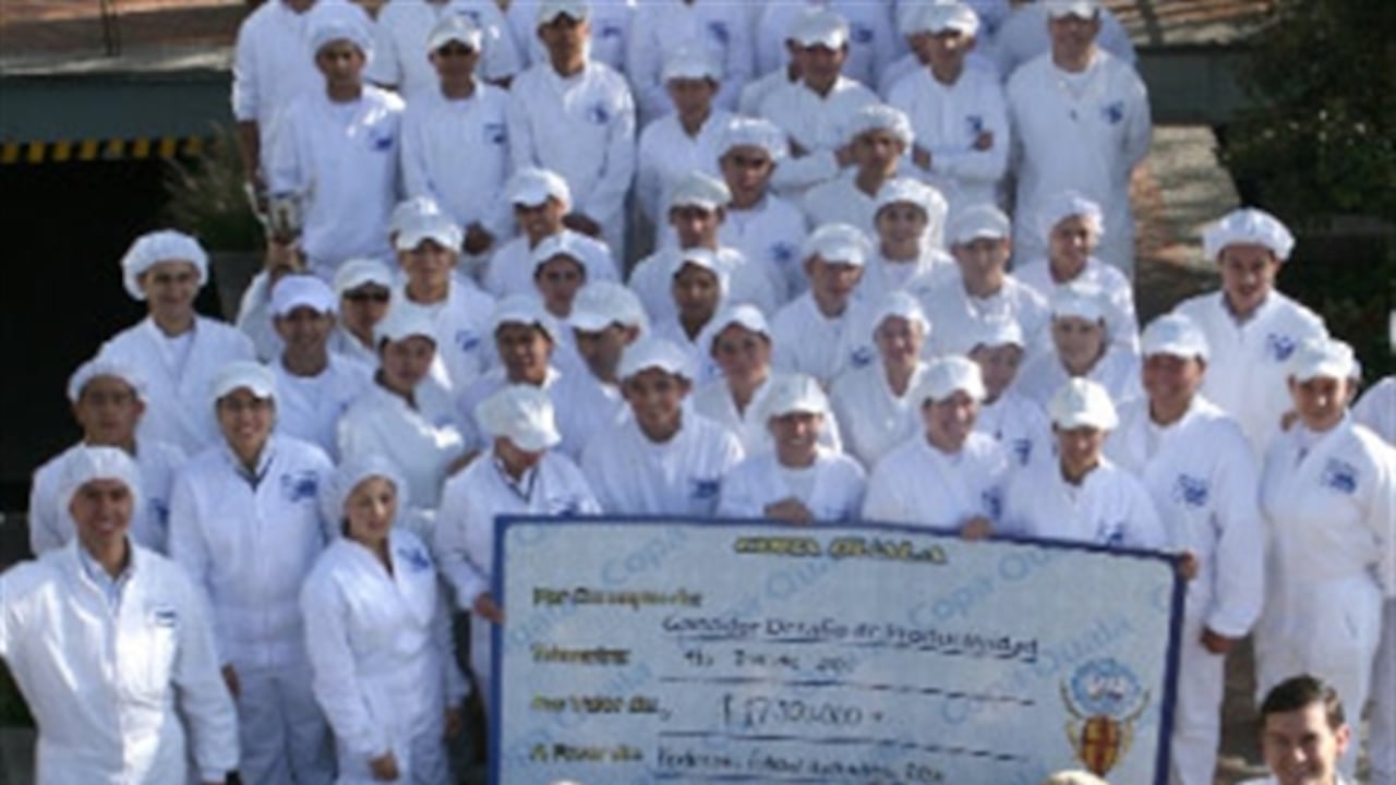 La motivación es tan importante que, en un año de crisis económica, Quala registró el menor índice de desperdicios y la rotación de personal más baja en su historia.