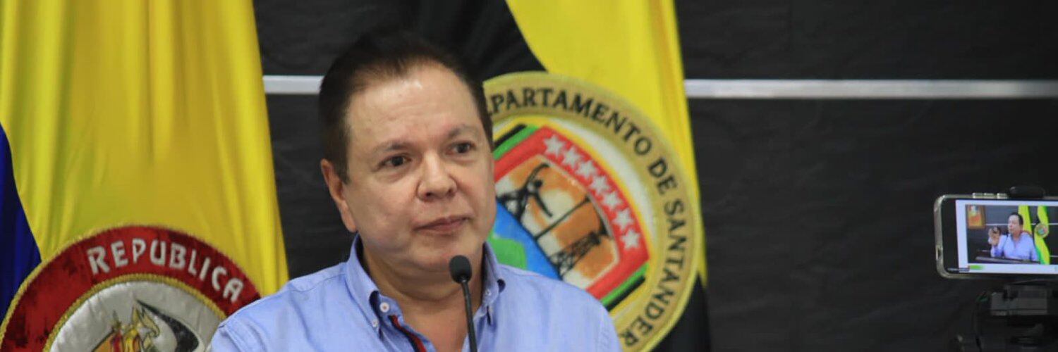 El ex contralor de Santander Fredy Anaya. (Foto tomada @FredyAnayaMar)