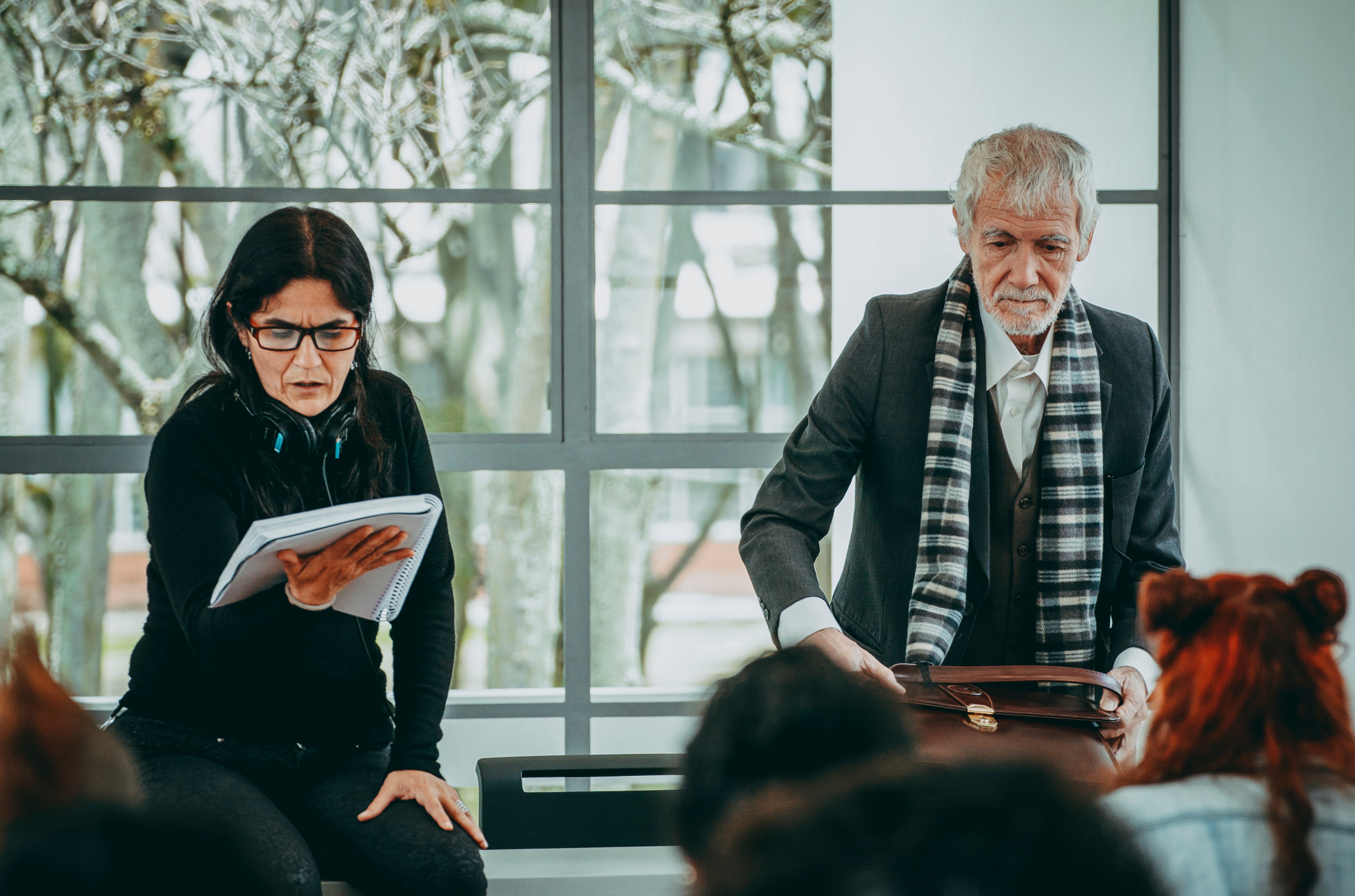 Faltando 10 escenas para finalizar la producción de la película, el actor Manuel José Sierra falleció en un accidente.