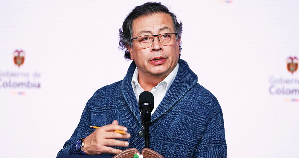 Gustavo Petro tendrá que capotear al CNE y a la Comisión de Investigación y Acusación de la Cámara en 2025.