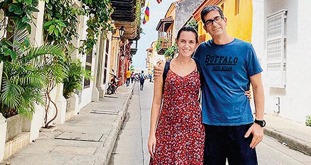 Marcelo Pecci y su esposa Claudia Aguilera. 