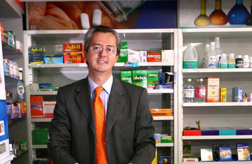 Droguerías Acuña
Juan Manuel Acuña
Los supermercados y grandes superficies se les metieron al rancho a las tradicionales droguerías. Es hora de competir.