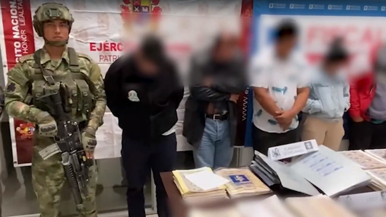 Tres de los capturados son de nacionalidad ecuatoriana y uno de ellos tenía circular roja notificada por la Interpol.