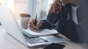 Para esta oferta de trabajo se requiere un nivel avanzado tanto de inglés como Excel.