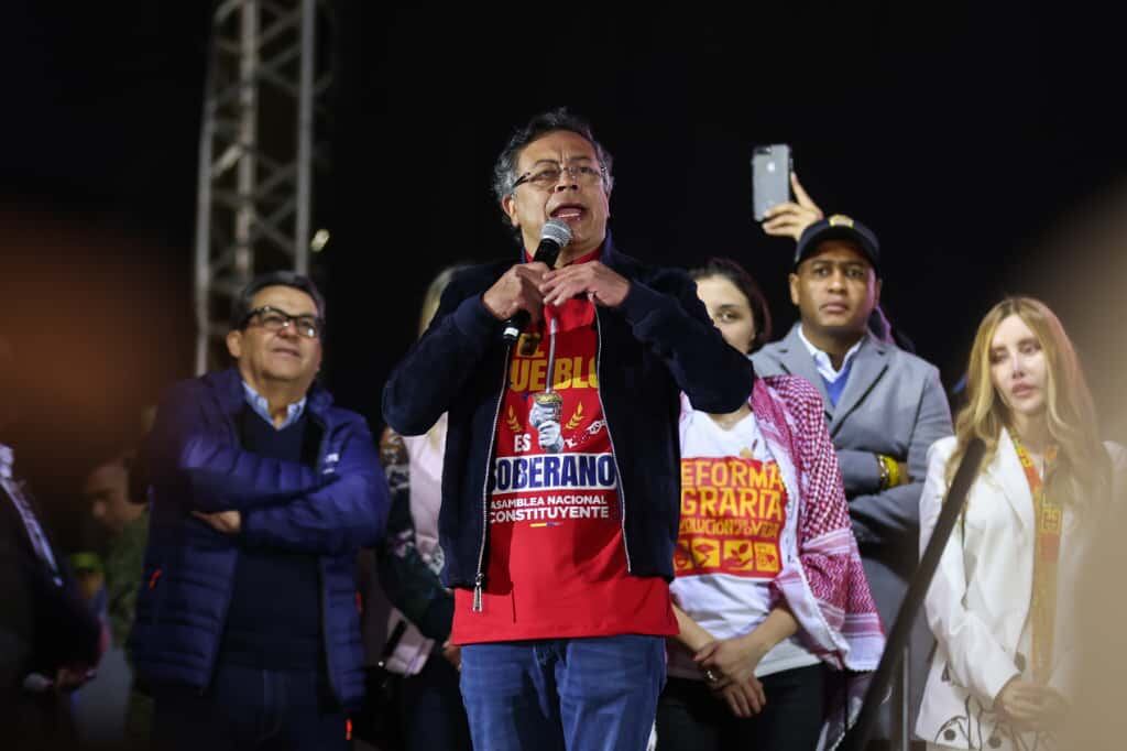 Presidente Gustavo Petro en la Plaza de Bolívar