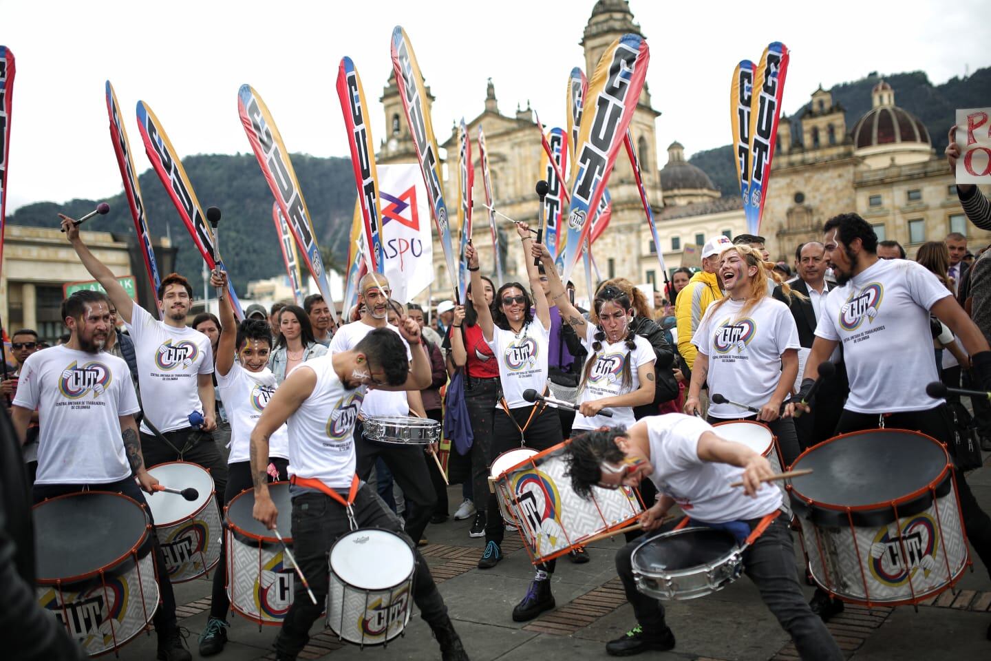 Plaza de Bolívar, marchas convocadas por el Gobierno de Gustavo Petro 14 de febrero