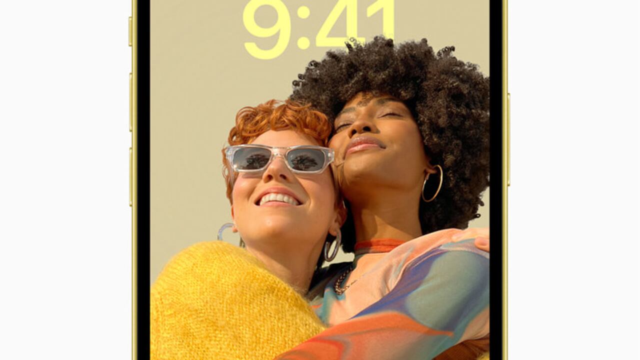 Apple lanzó un iPhone 14 amarillo, como estrategia para ampliar las opciones que pueden elegir sus usuarios.