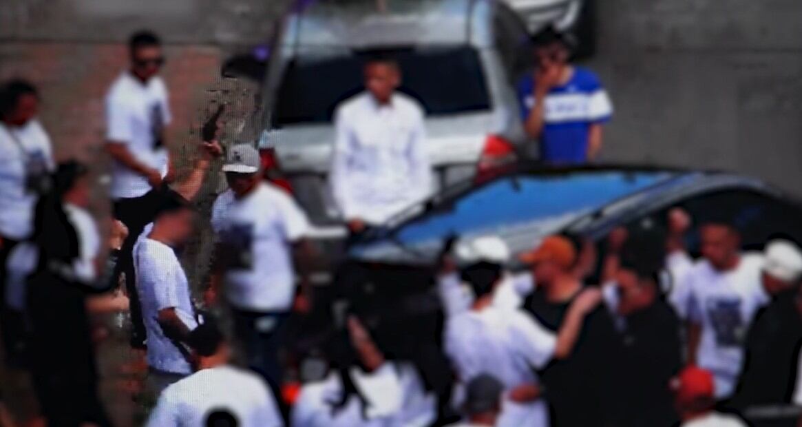 Hombre desató el pánico en medio de un funeral. El capturado abrió fuego en medio del evento.