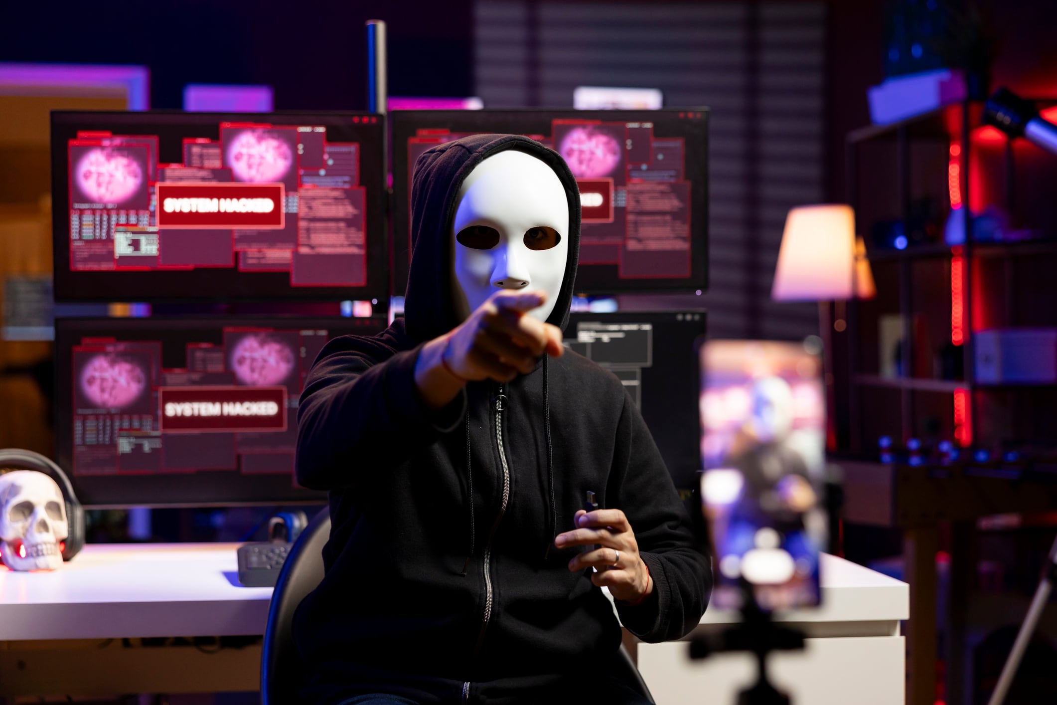 Un método poco conocido muestra cómo los delincuentes identifican datos personales y seleccionan a quién engañar.