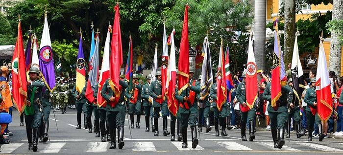 Los ensayos del desfile terminará este martes.