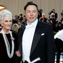 NEW YORK, NEW YORK - MAY 02: (L-R) Maye Musk and Elon Musk attend The 2022 Met Gala Celebrating "In America: An Anthology of Fashion" at The Metropolitan Museum of Art on May 02, 2022 in New York City. (Photo by Jeff Kravitz/FilmMagic)