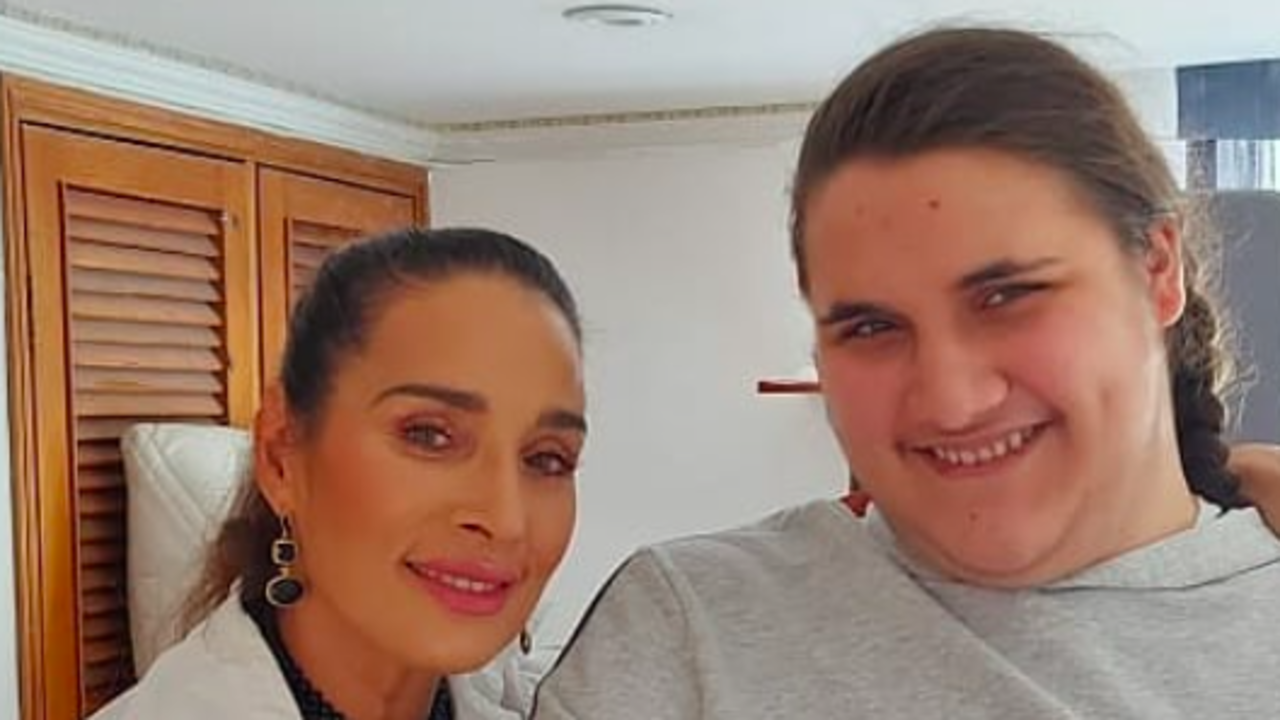 La actriz colombiana difundió un video en sus redes sociales para reclamarle a Sanitas por las demoras en la entregas de los medicamentos