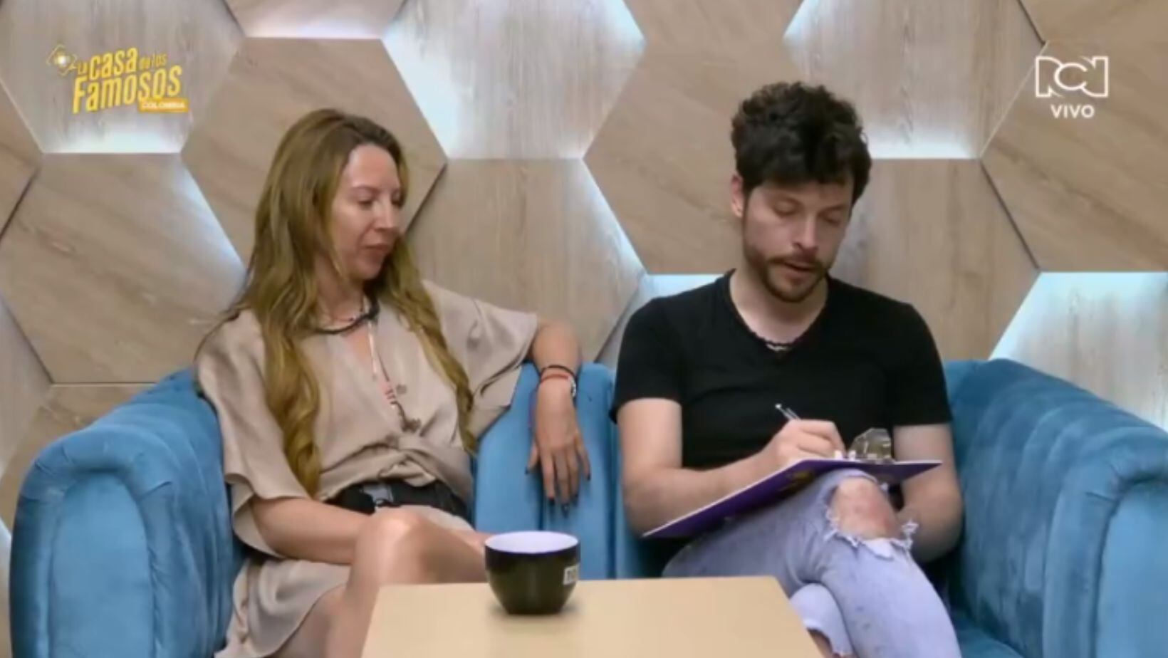 Julián puso a sudar a los participantes de 'La casa de los famosos' con exigente casting: les preguntó sobre cultura y hasta matemáticas