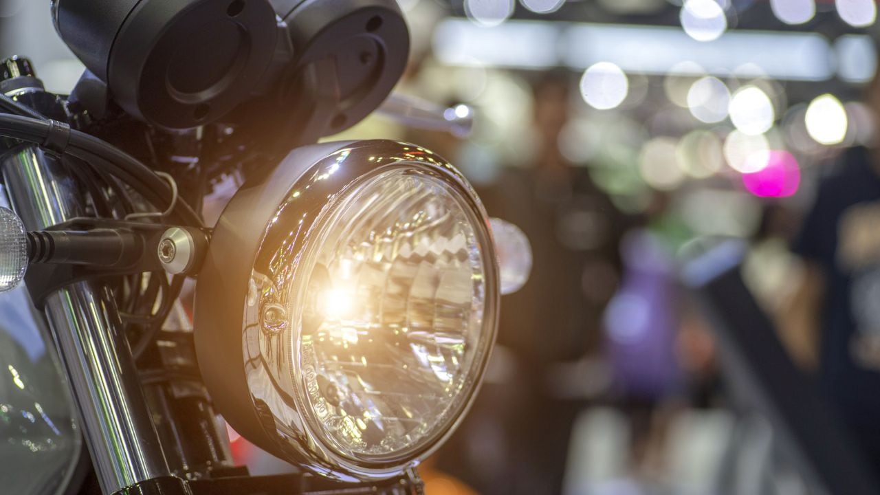 Luces de una moto