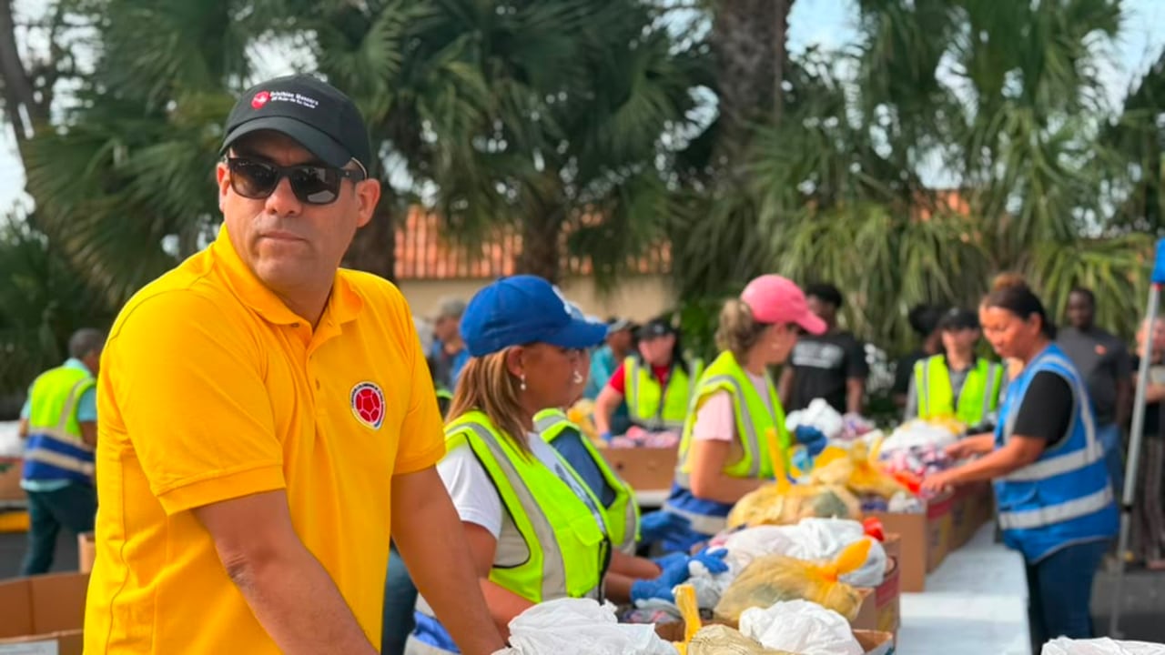 La campaña de recolección continúa en West Kendall y Kendall con el apoyo de organizaciones, comercios y residentes.