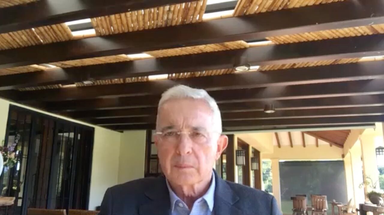 Expresidente Álvaro Uribe Vélez