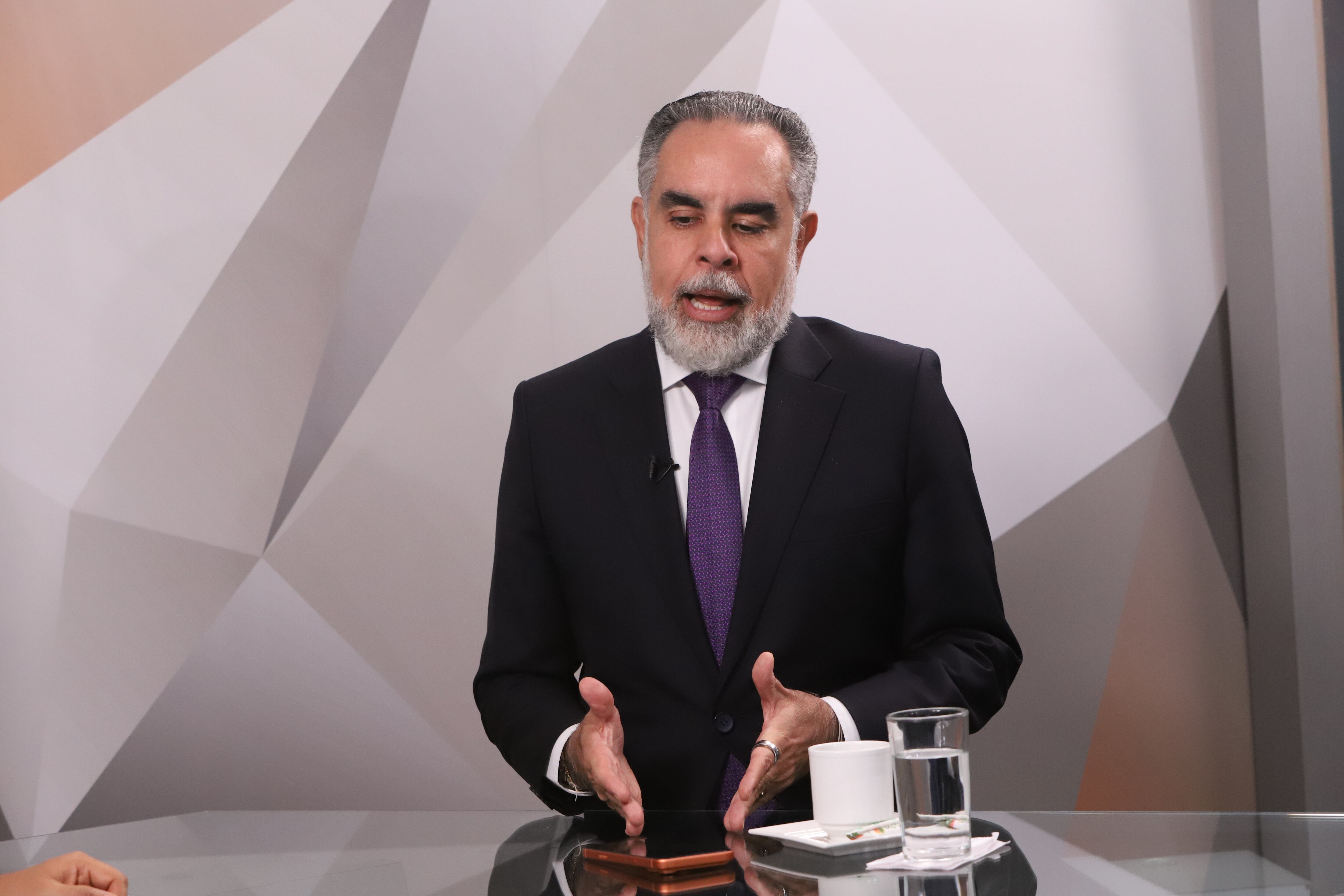 Entrevista Armando Benedetti, ministro del Interior.