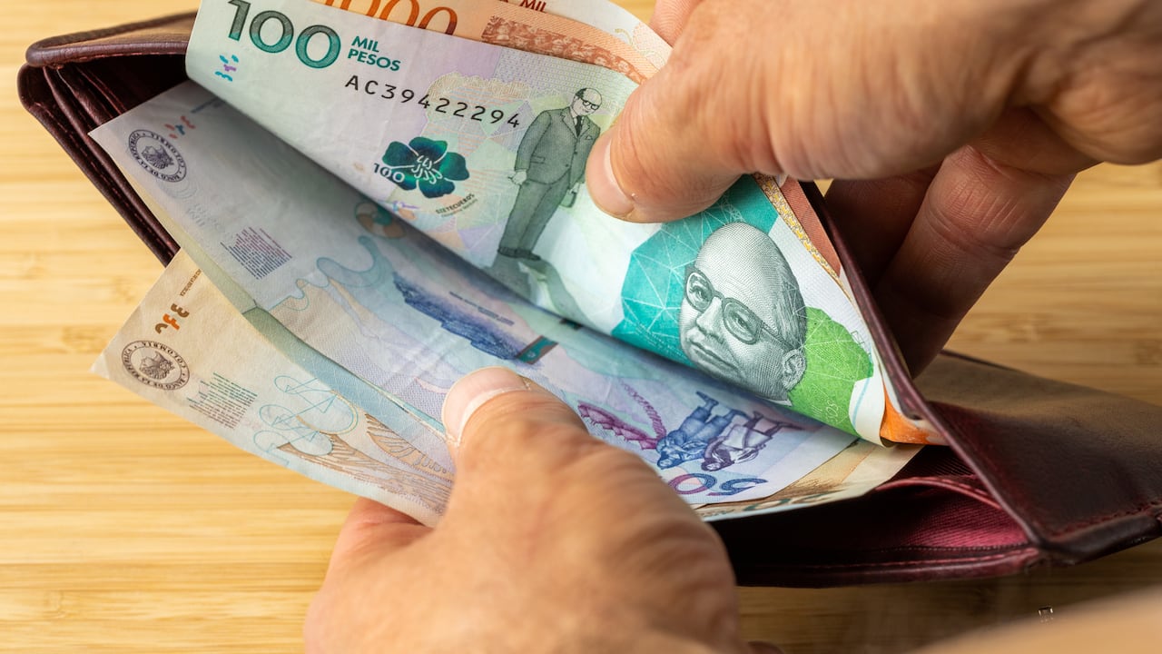 El salario mínimo lleva cinco años subiendo muy por encima del costo de vida.