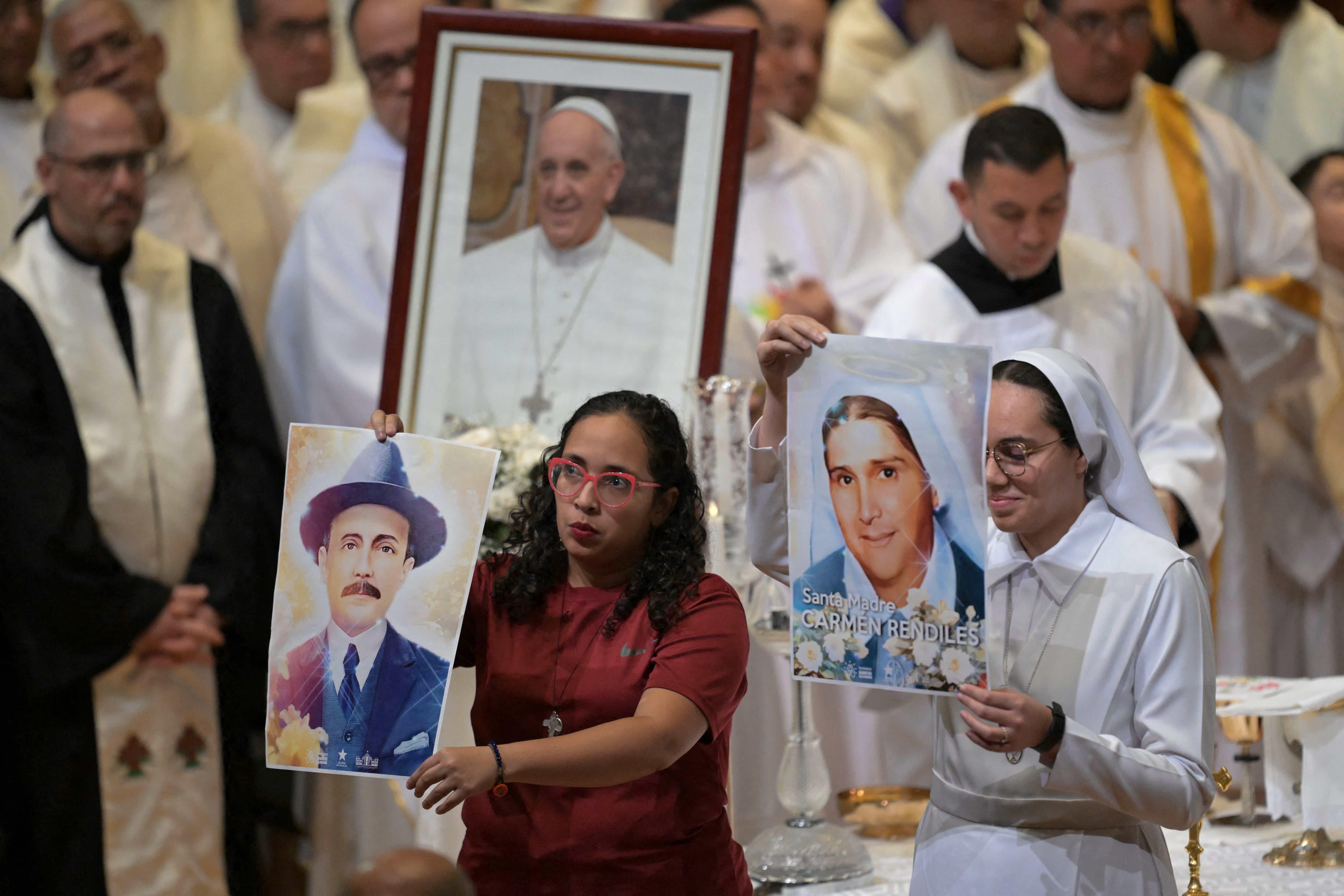 Madre Carmen Rendiles y José Gregorio Hernández