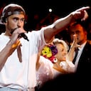 Bad Bunny actúa en el escenario durante la 65ª entrega de los Premios Grammy 2023 en Crypto.com Arena. Foto: Getty Images - Emma McIntyre.