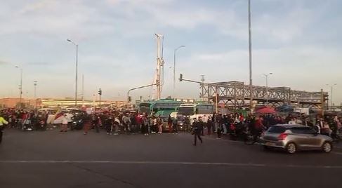 Protestas en el Portal Américas, en el suroccidente de Bogotá.