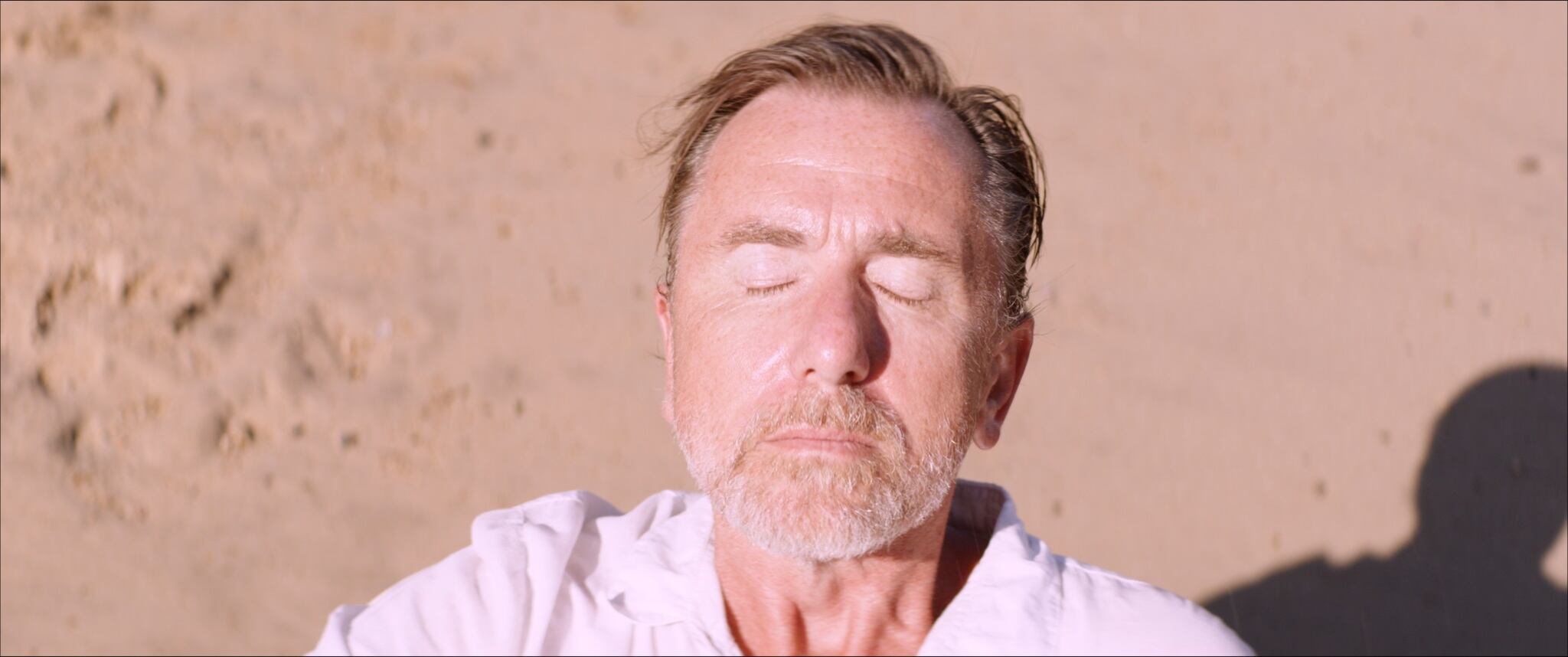 Tim Roth en 'SUNDOWN' - 78th Venice International Film Festival