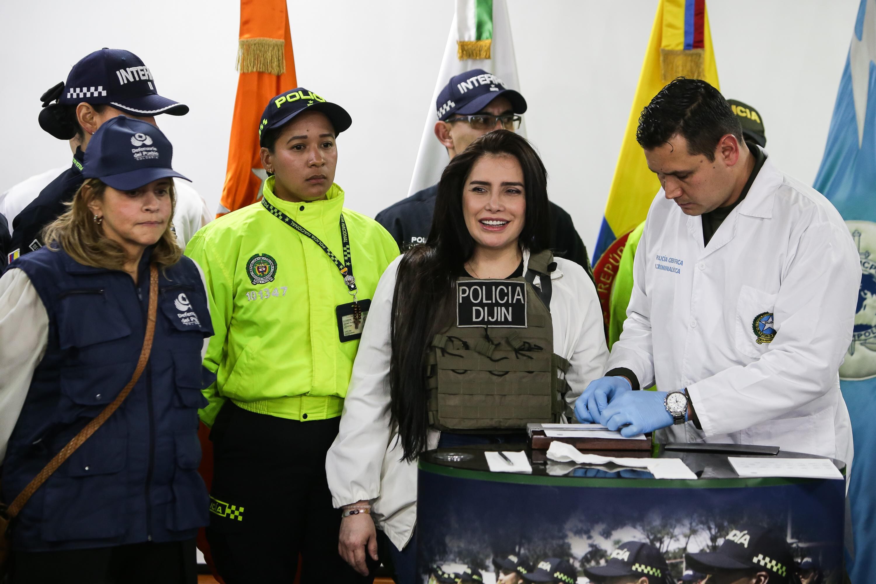 En las instalaciones de la DIJIN se realizó la reseña a la excongresista Aida Merlano quien fue deportada a Colombia en horas de la mañana de este viernes desde Venezuela.