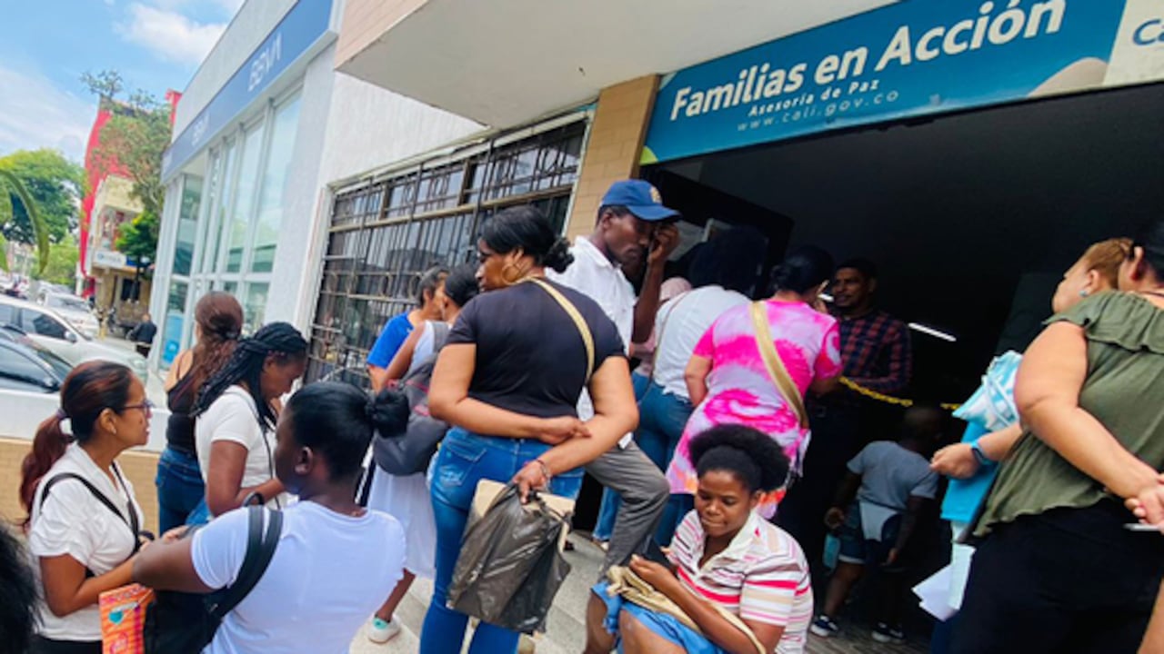 Los beneficiarios del programa Familias en Acción, recibirán un primer pago en el mes de abril a los hogares que se inscribieron en la fase 1 y la fase 2 que estén activos.